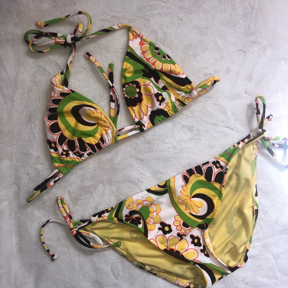 2 piece 👙*taking offers*